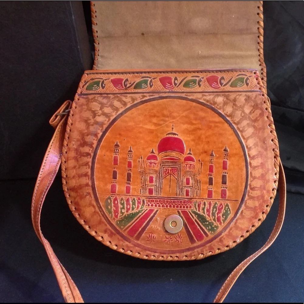 1980's Brown Tooled Leather Handbag Tooled